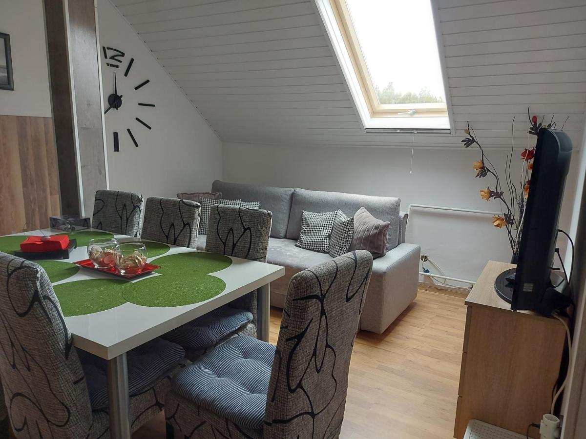 Nagcsalados Rozsa Apartman Balatonlelle Bagian luar foto